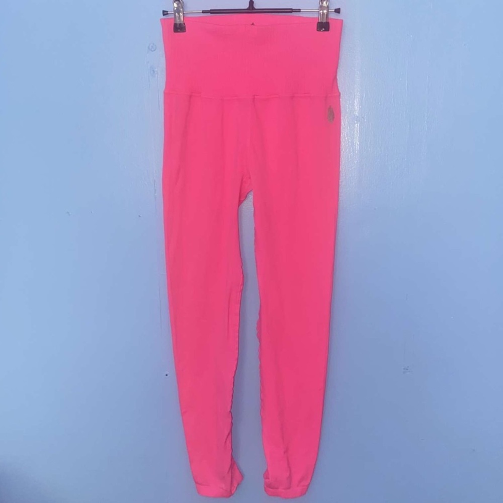 Vibrant Pink Women's Leggings
